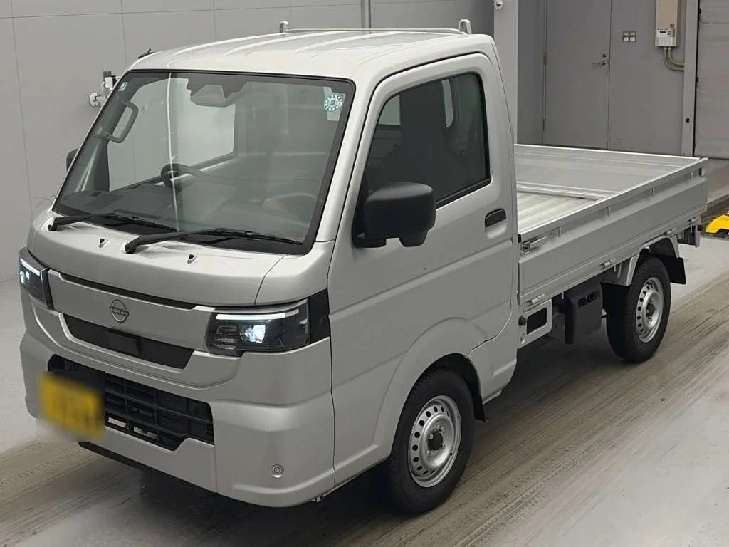 Nissan NT100 Clipper DR16T 2026